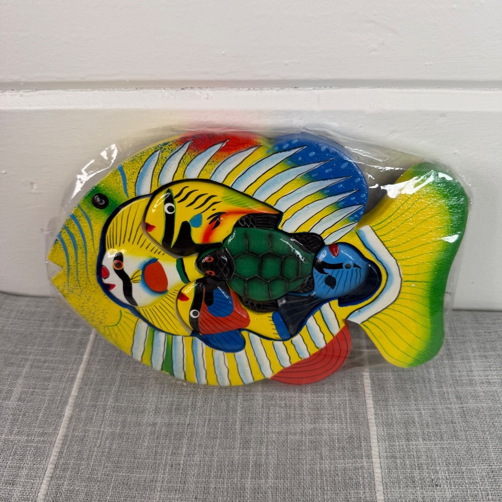 Painted Wood Fish Shape Puzzle Colorful 5 Pieces Ocean Nautical Made in India‎